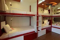 Hanoi High Five Hostel