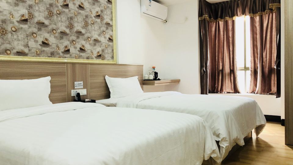 Zhongxiang Hostel