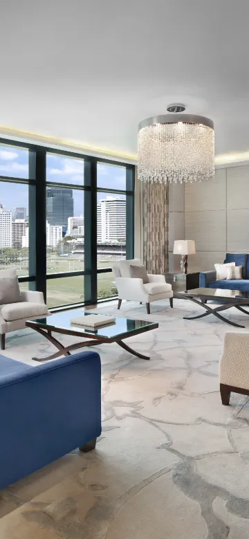 รอยัล สวีท