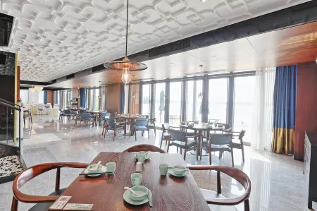 Lanxi Lanhu Maoju Hotel