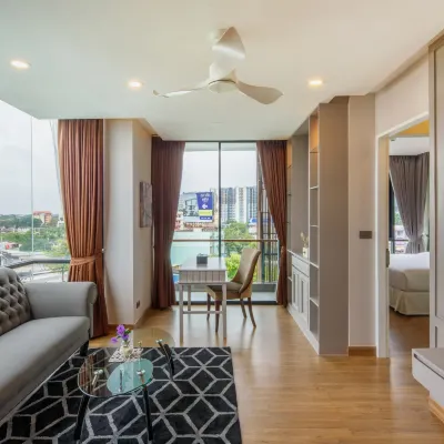 Parc Borough City Resort Отели рядом с достопримечательностью «Дальневосточный университет»
