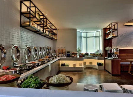 Oriental Upper Hotel(Yongkang Exhibition Center Technology Hardware City Store)