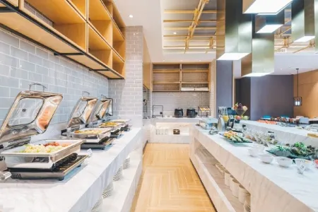 Atour Hotel (Shanghai New International Expo Center Maglev Station) Отели рядом с достопримечательностью «Fudan University(Zhangjiang Campus)»