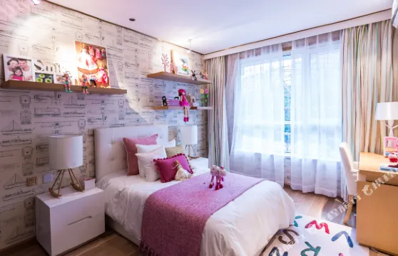 額濟納旗胡楊短租客棧