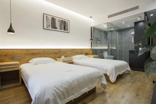 Chenqi Hotel 안지 호텔