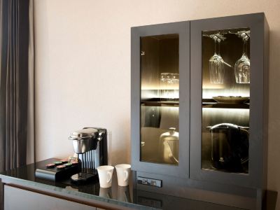 【スタンダードフロア】デラックスキング ザ ロイヤルパークホテル アイコニック 東京汐留の写真