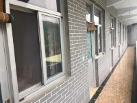 Huguan Jiujiayi Farm Inn