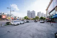 Elan Hotel (Zhenjiang Railway Station Wanda Plaza) Hotels in Zhenjiang