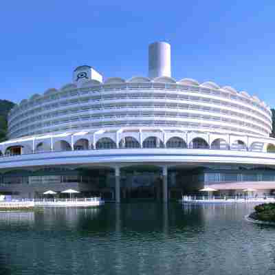 大江戸温泉物語 ホテルレオマの森 Hotel Exterior