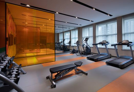 3. 햄튼 바이 힐튼..