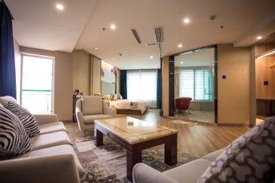 Crowne International Business Hotel