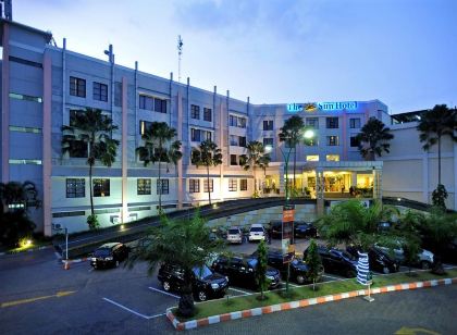 The Sun Hotel Sidoarjo