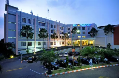 The Sun Hotel Sidoarjo