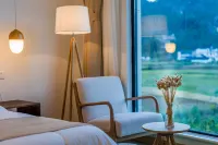 Xingyi Wanfeng Linyi Boutique Inn (Wanfenglin Baguatian Attractions) - balcony