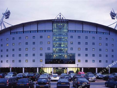 เดอะ โบลตัน สเตเดียม โฮเทล, สมาชิกของ แรดิสัน อินดิวิดวลส์