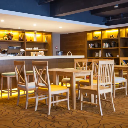 Fenghua Apartment (Jilin Vanke Songhua Lake Resort)
