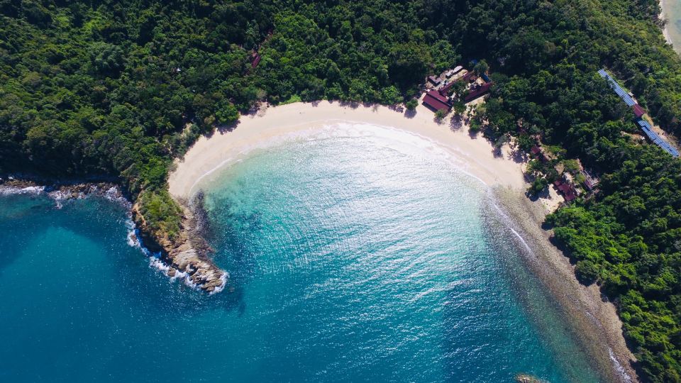 Dolphin Bay Island Resort