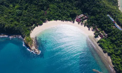 Dolphin Bay Island Resort