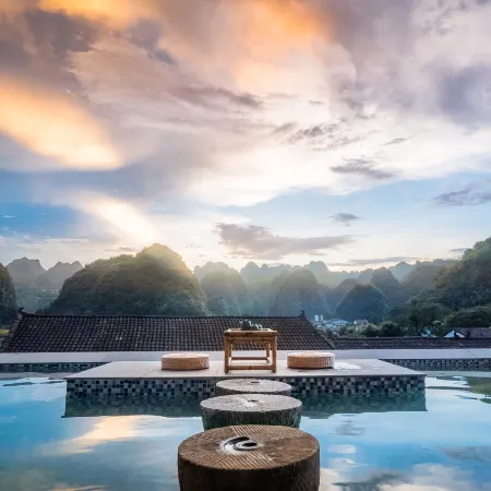 Wanfeng Linjingtang Holiday Hostel