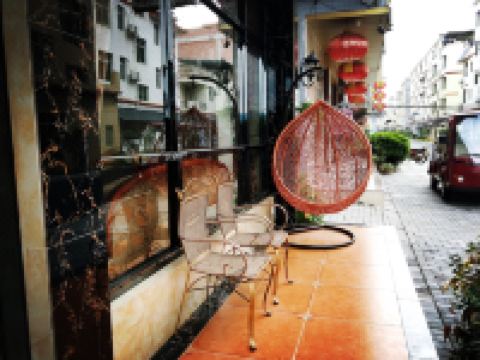 丹霞山梧桐树下客栈 - 酒店外部