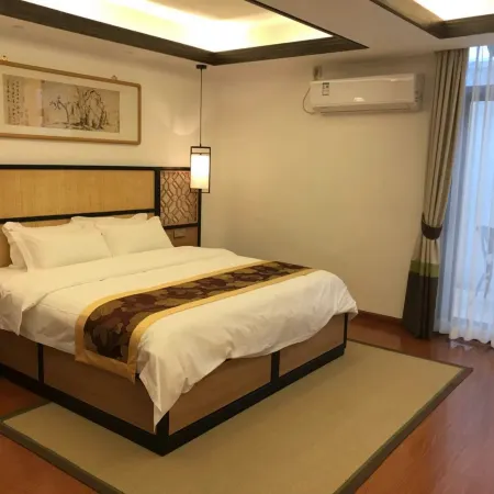 Yunjishan Hotspring Holiday Village