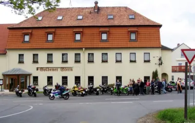 Goldener Stern Hotels near Kirche Greifendorf