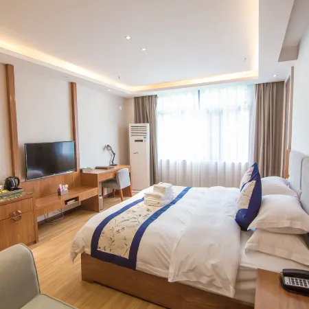 Bailidujuan Huaguan Grand Hotel
