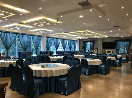 Beijing Aulympic Airportel Отели рядом с достопримечательностью «Song Gallery»