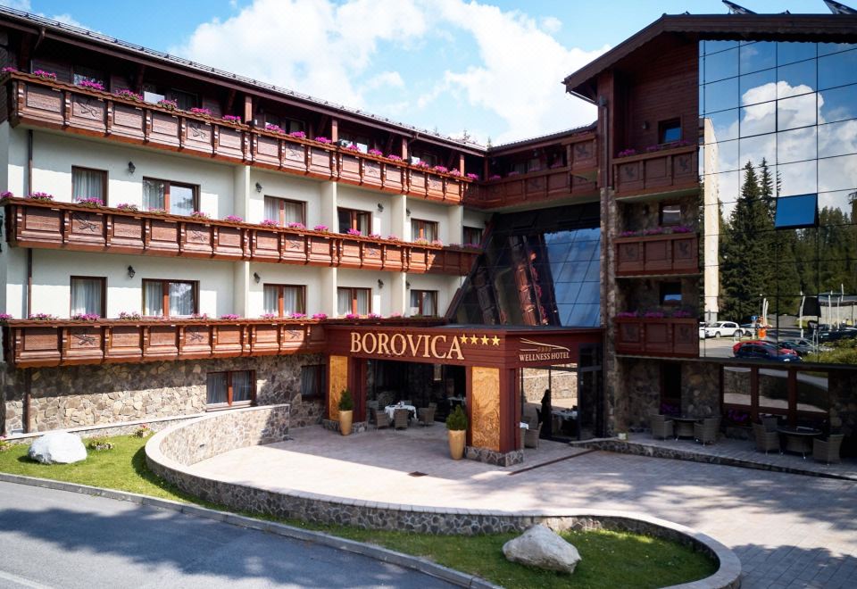 Wellness Hotel Borovica-Strbske Pleso Updated 2023 Room Price-Reviews &  Deals | Trip.com