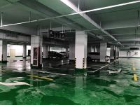 格林东方酒店(建湖欧堡利亚生活广场店) - 停车场