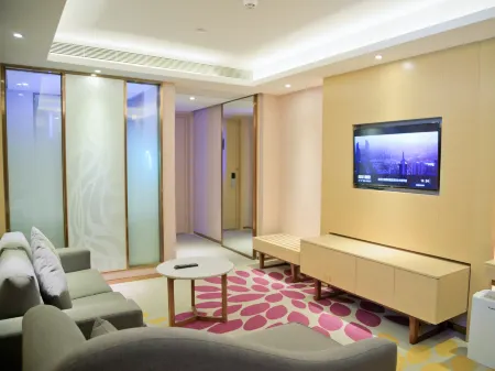 Lavande Hotel(Shenzhen Shajin Houting Metro Station Branch)