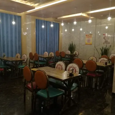 Jiasheng Holiday Hotel