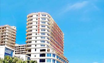 Vienna International Hotel (Sanya High-speed Railway Station)