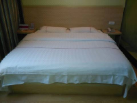 一逸连锁酒店(黔西电力生活区店) - 安逸大床房