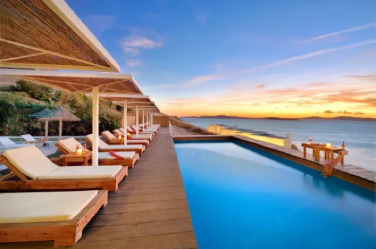 Amazon Mykonos Resort & Spa