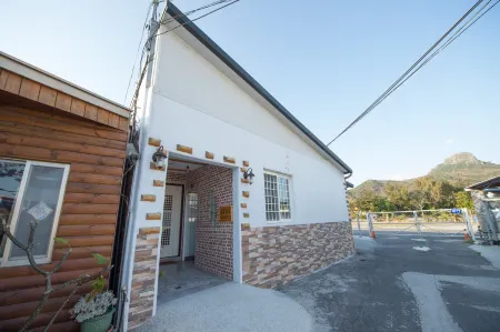 Sin Sin Hotel C Отели рядом с достопримечательностью «Sail Rock»