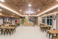 โรงแรม เอเวอร์กรีน สวีท โรงแรมในสุราษฎร์ธานี