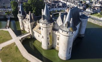 Hostellerie du Grand Sully