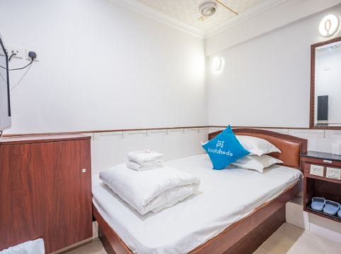 香港中港裕家酒店（旺角地鐵站店）