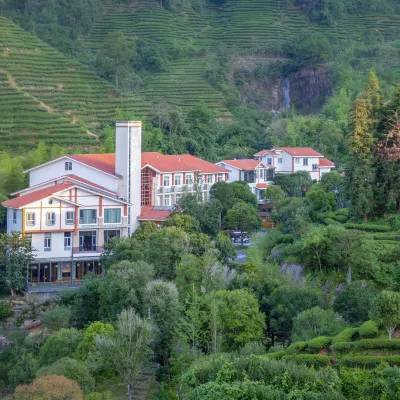 Wuyishan Jiaye Shanshe (Fulian Tea Manor Store) Hotels near Yi Xian Tian