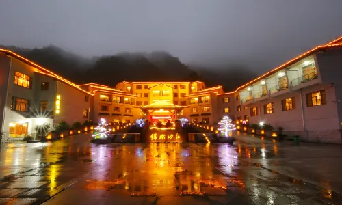 Jinchen Hotel