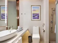 Squirrel Smart Hotel Hotels in You County