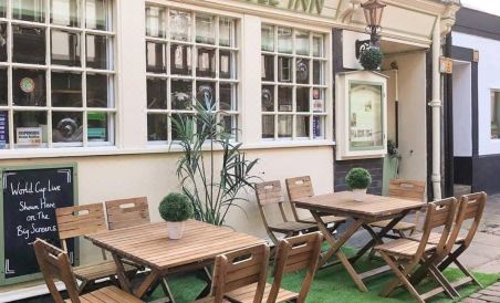The Bull Inn - Housity