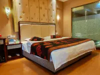 Minsheng Hotel Zizhong