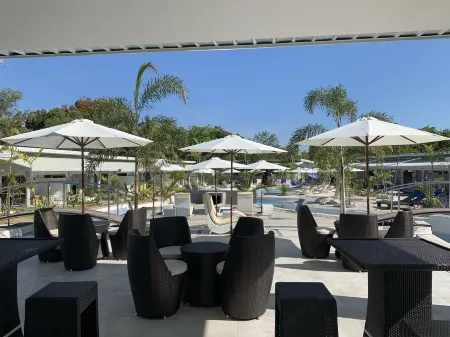 Marina Point Bay Resort Отели рядом с Аэропорт Бохол-Панглао