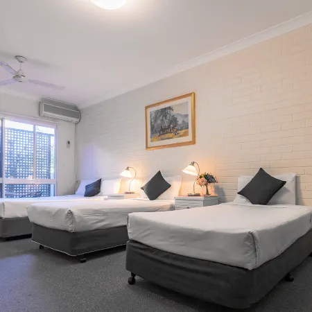 Benson Court Motel