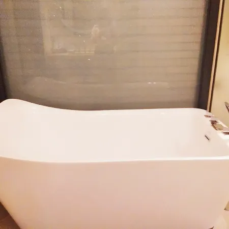 Lavande Hotels (Taixing Jiangping Road Yangguang Yipin)