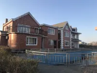 鏡泊湖鹿鳴谷度假飯店 寧安住宿飯店
