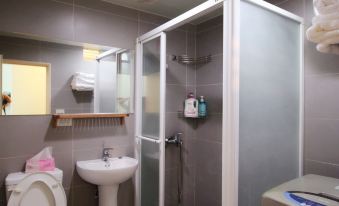 TONY Taipei Main Station Nanyang Apartment