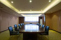 지안 렌다 호텔 (지안 기차역)